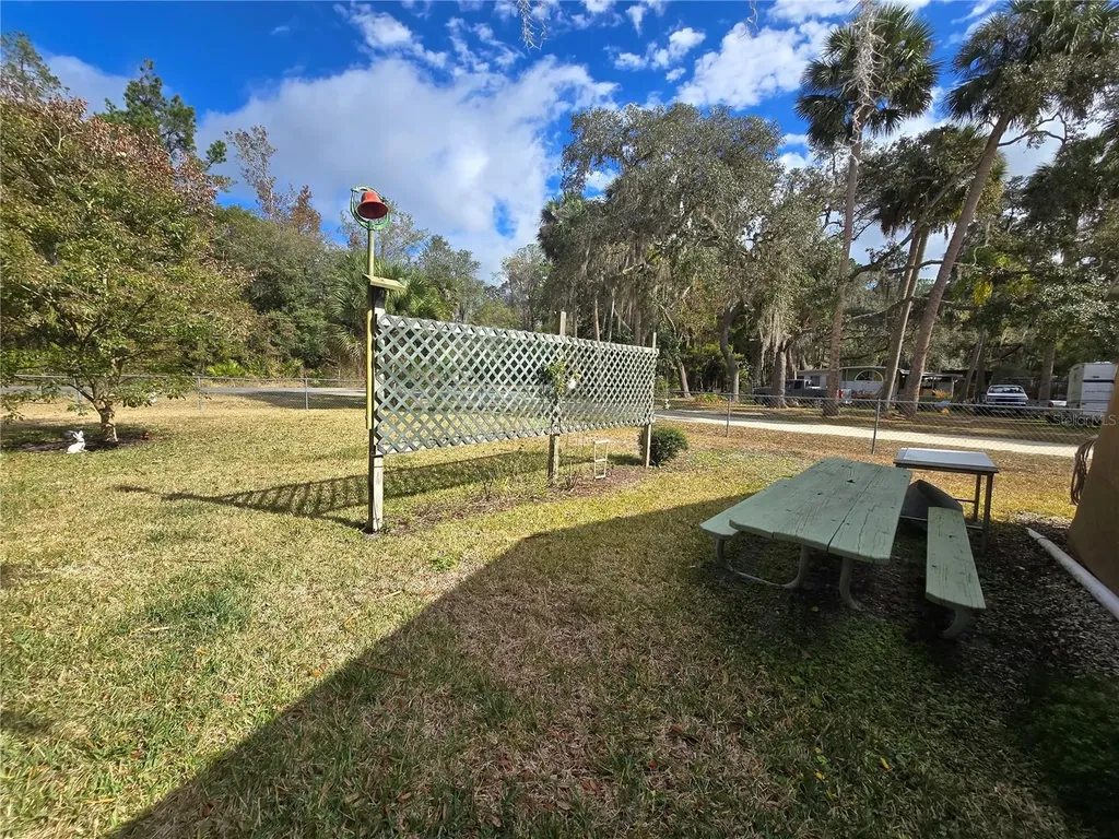 55135 5th Street Astor FL 32102