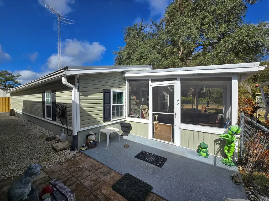 55135 5th Street Astor FL 32102