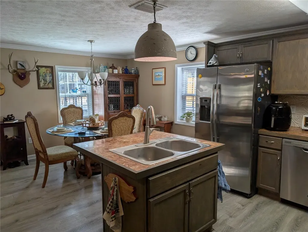 55135 5th Street Astor FL 32102