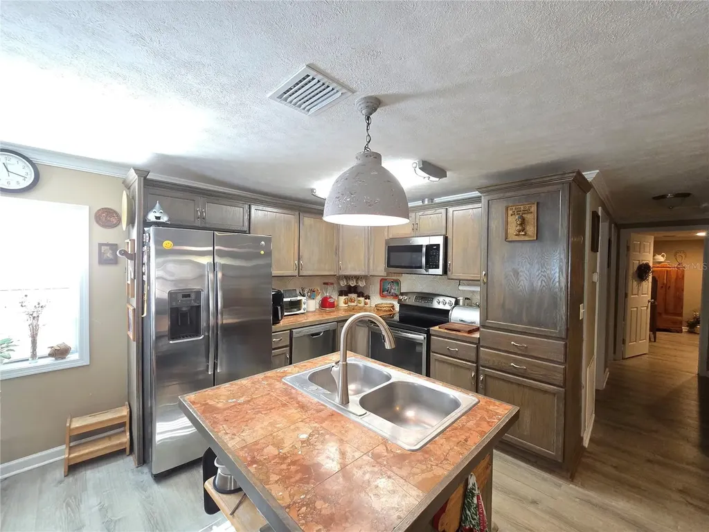 55135 5th Street Astor FL 32102