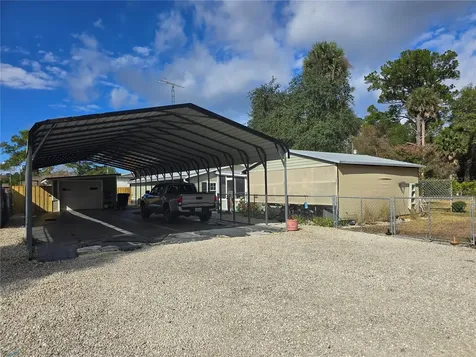 55135 5th Street Astor FL 32102