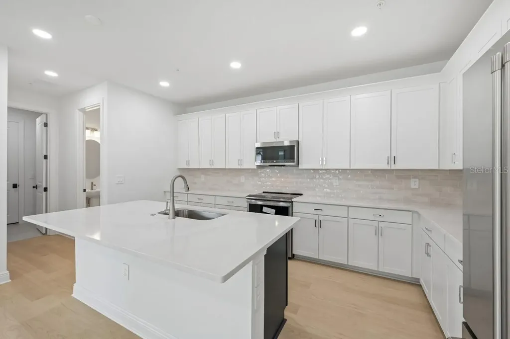 17823 Broadleaf Loop Venice FL 34293