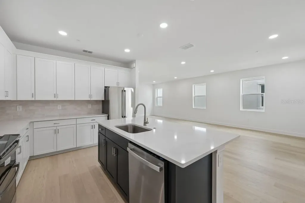 17823 Broadleaf Loop Venice FL 34293