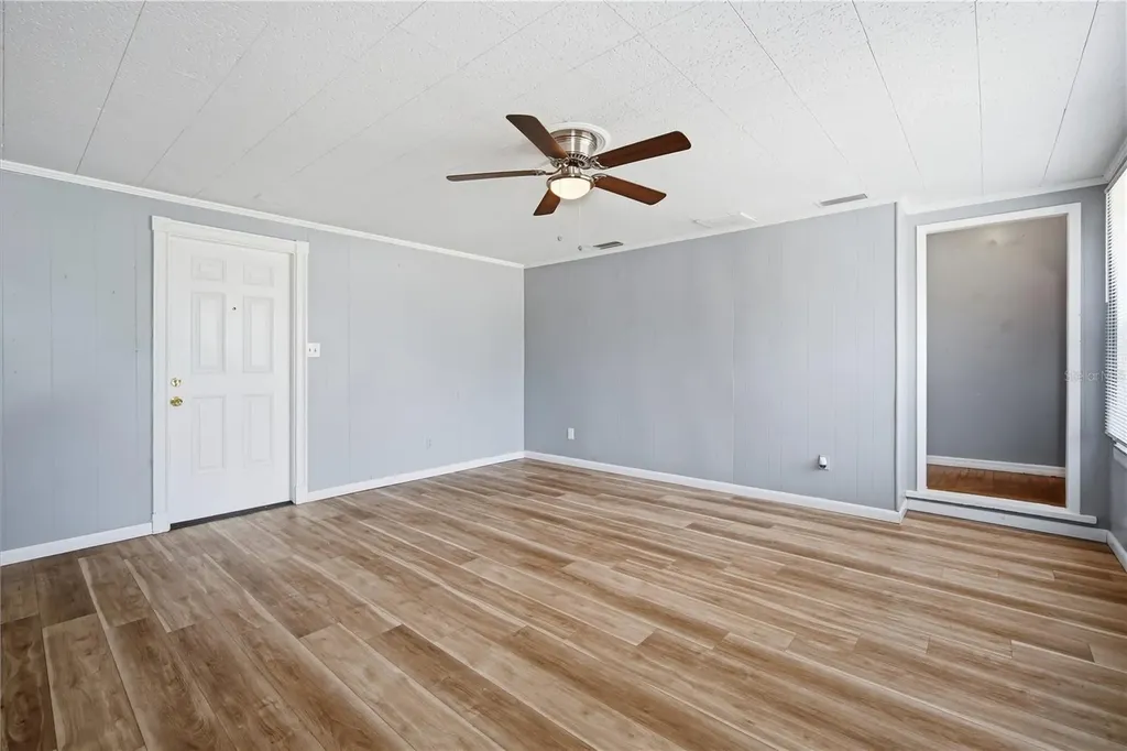 1419 E Jean Street Tampa FL 33604