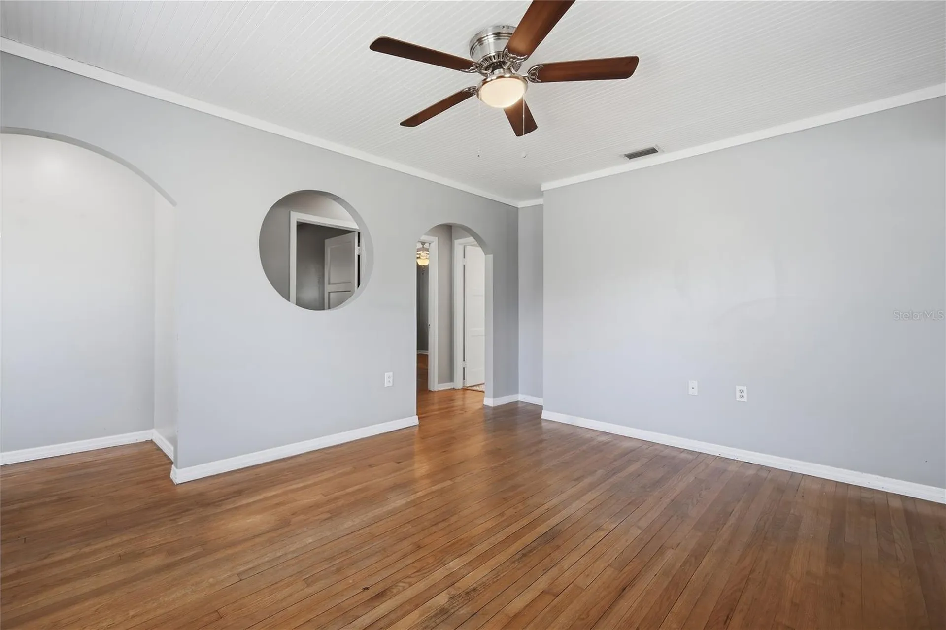 1419 E Jean Street Tampa FL 33604
