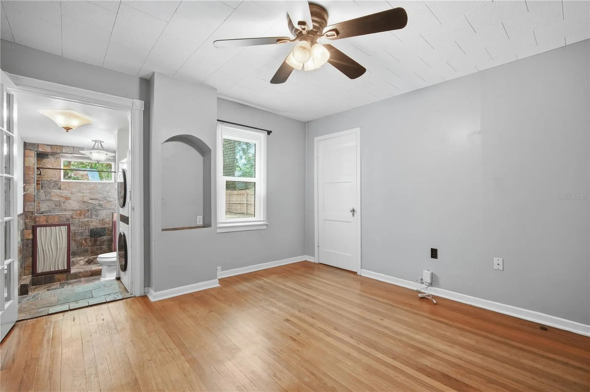 1419 E Jean Street Tampa FL 33604
