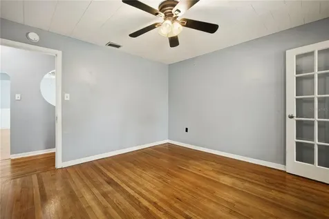 1419 E Jean Street Tampa FL 33604