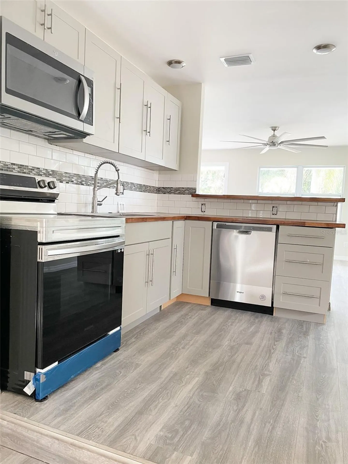 4537 10th Avenue S St Petersburg FL 33711