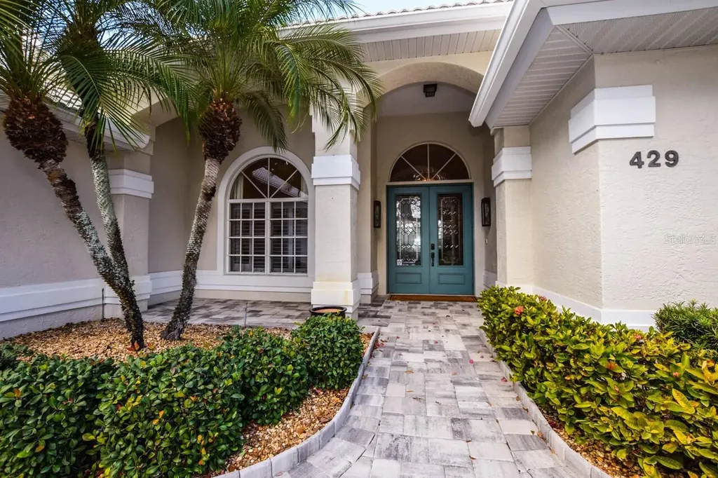 429 Tremingham Way Venice FL 34293