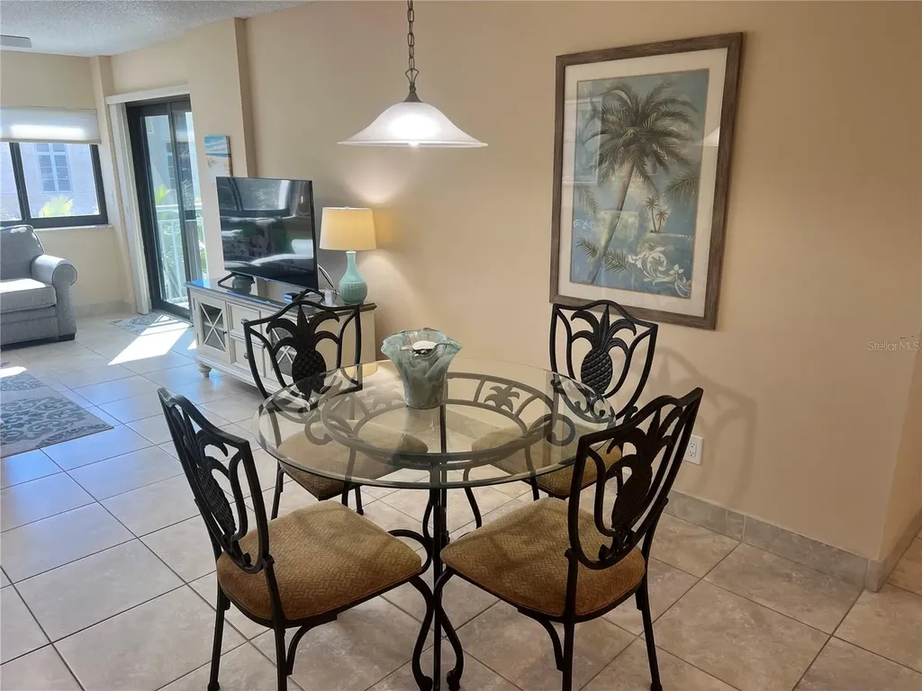 1001 Point Of Rocks Road Sarasota FL 34242