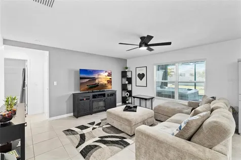 16507 Windmill Forge Pass Wimauma FL 33598