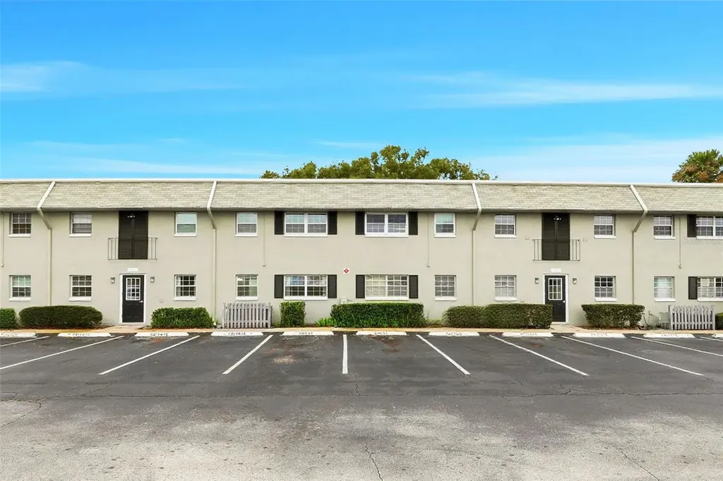 525 Conway Road Orlando FL 32807