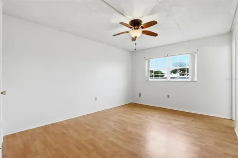 525 Conway Road Orlando FL 32807