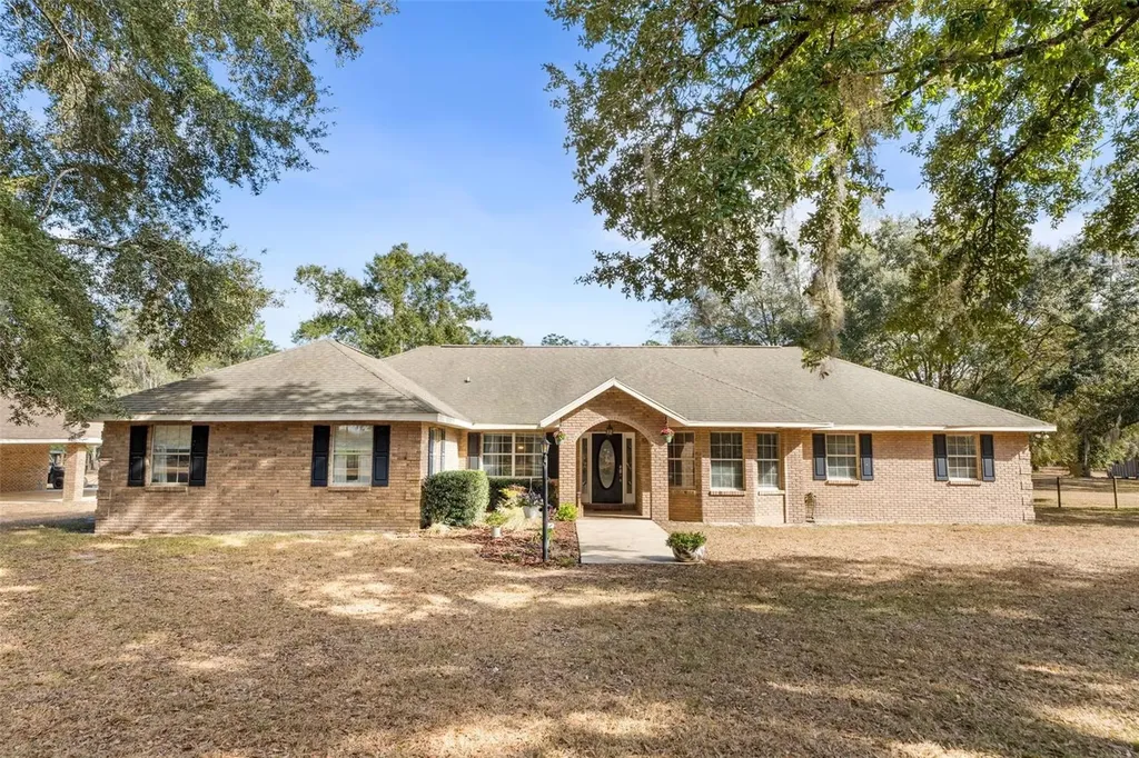 3670 NW 20th Avenue Bell FL 32619