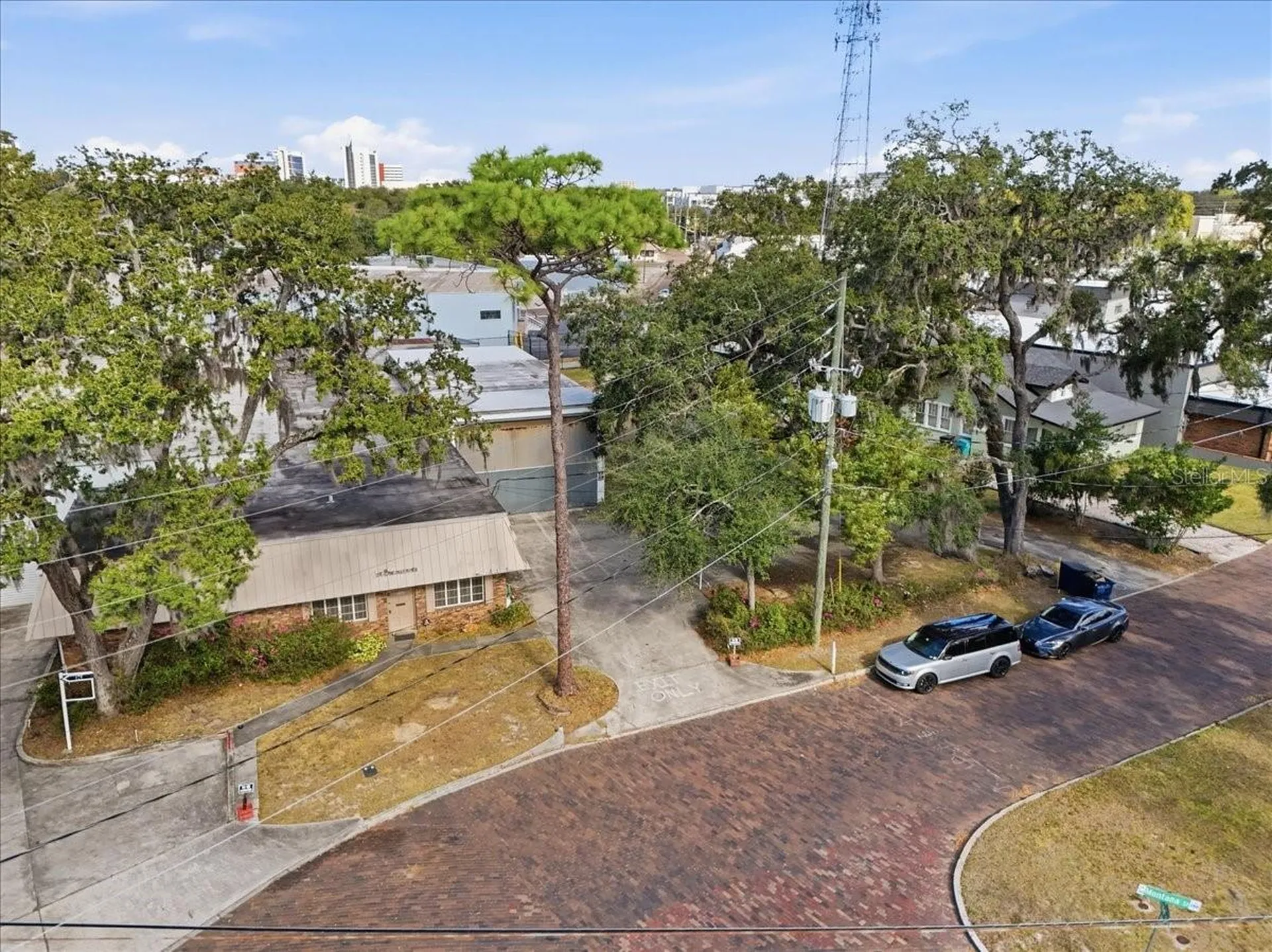1022 Wilfred Drive Orlando FL 32803