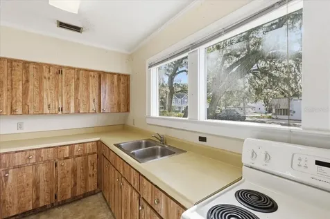 1022 Wilfred Drive Orlando FL 32803