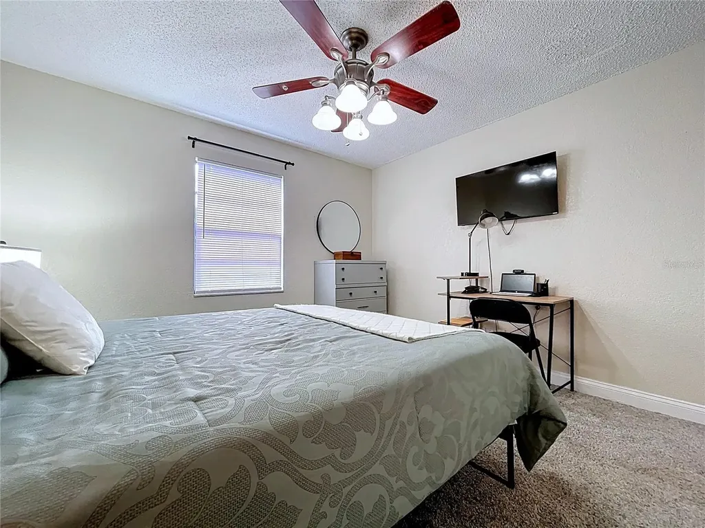 2205 Roslyn Lane Lakeland FL 33812