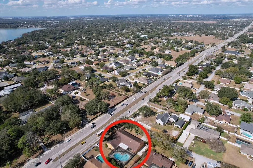 2205 Roslyn Lane Lakeland FL 33812