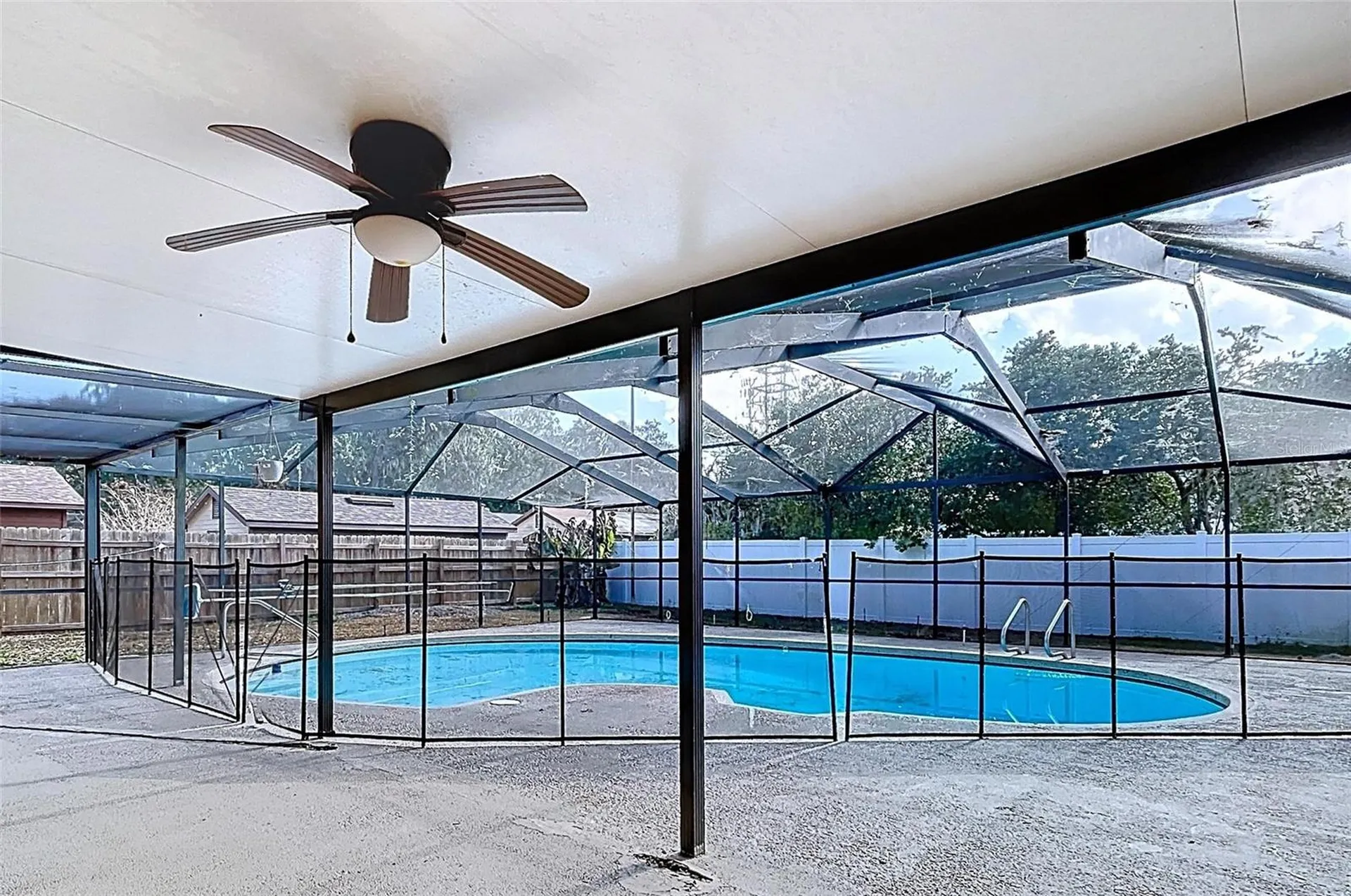 2205 Roslyn Lane Lakeland FL 33812