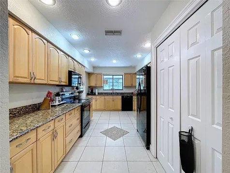 2205 Roslyn Lane Lakeland FL 33812