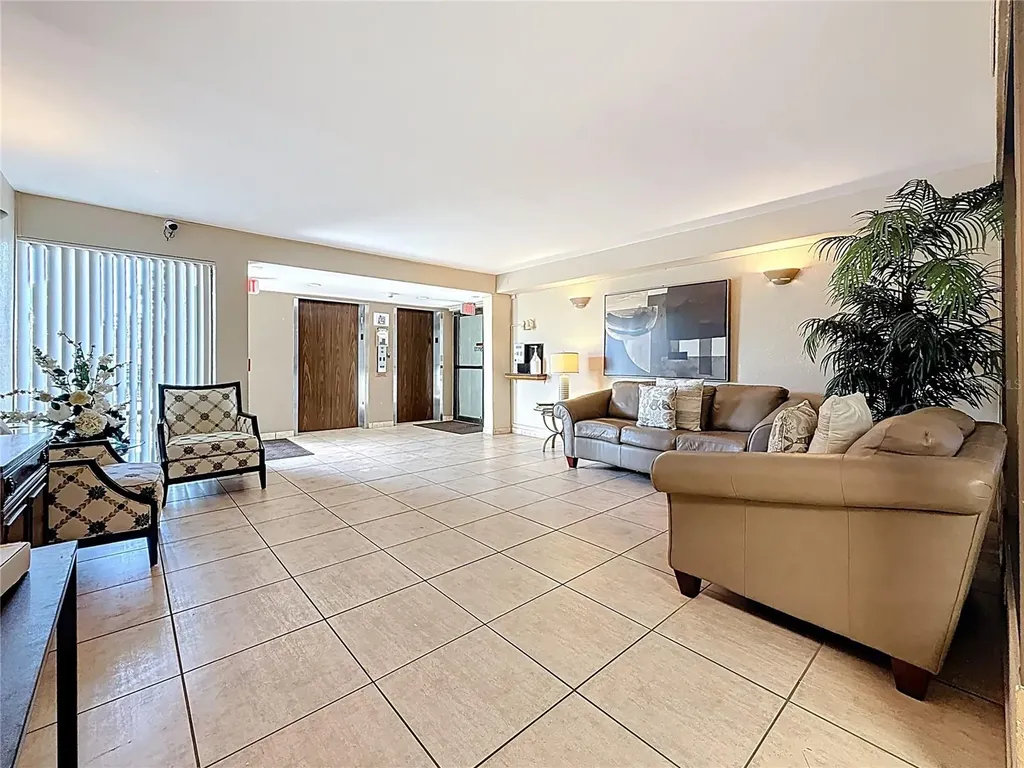 7321 Central Avenue St Petersburg FL 33710