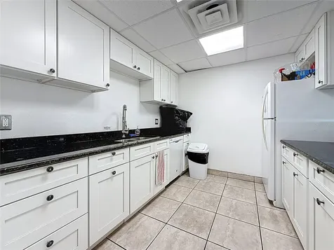 7321 Central Avenue St Petersburg FL 33710