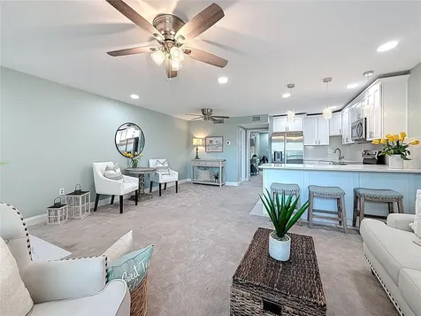 7321 Central Avenue St Petersburg FL 33710