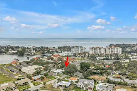 1297 Eden Isle Boulevard NE St Petersburg FL 33704