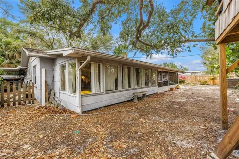 1297 Eden Isle Boulevard NE St Petersburg FL 33704