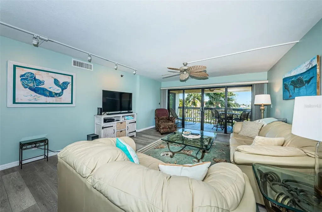 401 150th Avenue Madeira Beach FL 33708