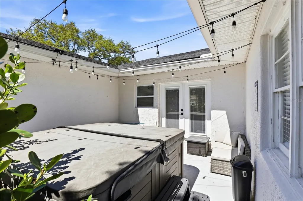 1505 Laura Street Clearwater FL 33755