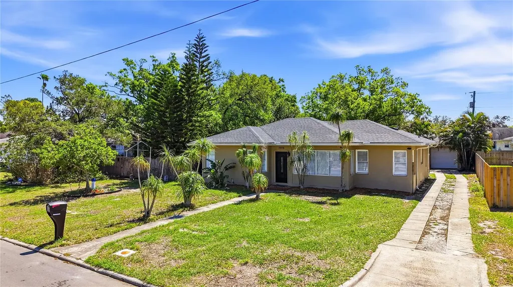 1505 Laura Street Clearwater FL 33755