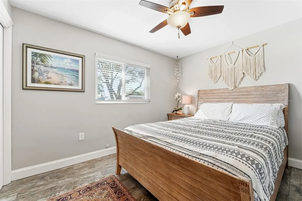 3595 Floral Drive Largo FL 33771