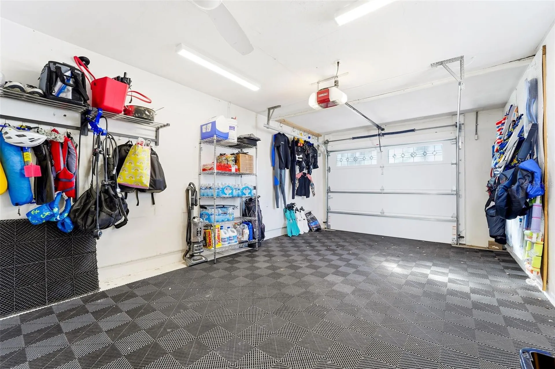 3595 Floral Drive Largo FL 33771