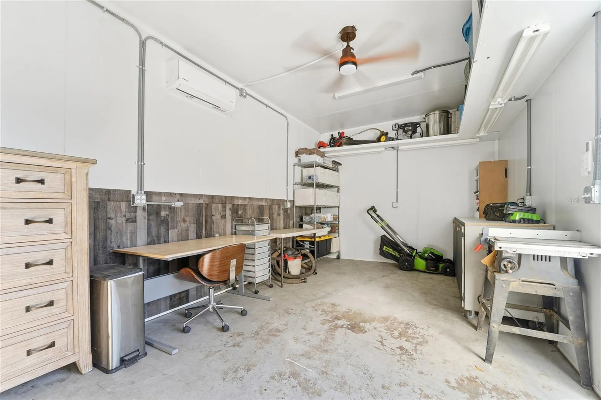 3595 Floral Drive Largo FL 33771
