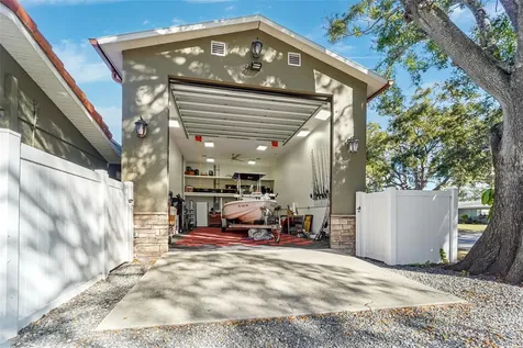 3595 Floral Drive Largo FL 33771