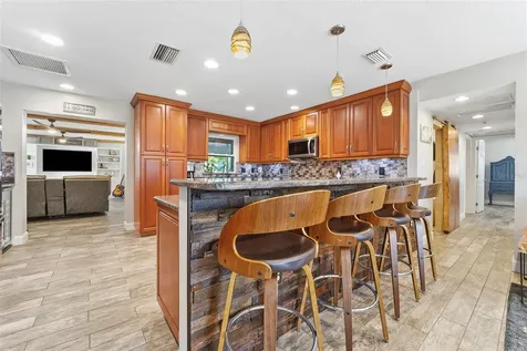3595 Floral Drive Largo FL 33771