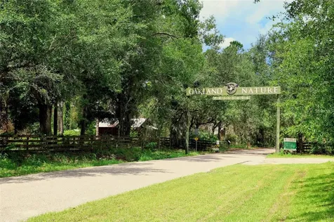 537 N Pollard Oakland FL 34787