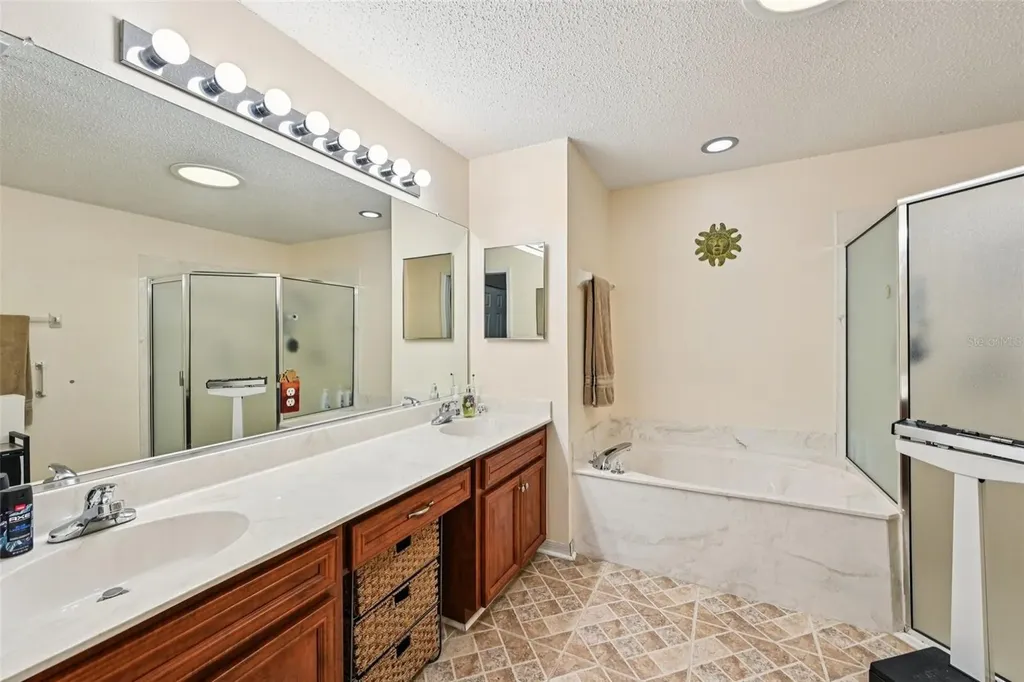705 Tilbury Court Sun City Center FL 33573