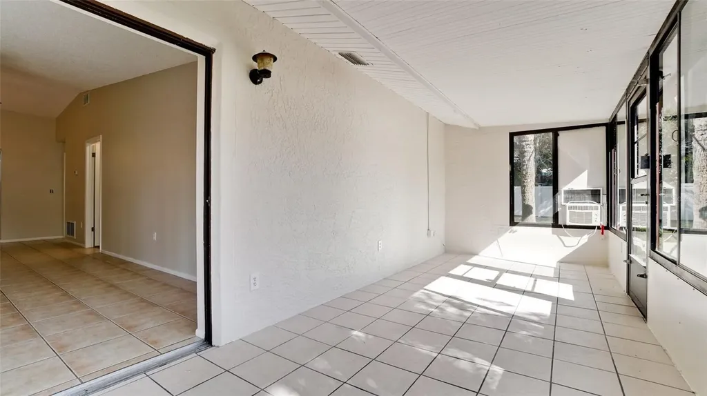 1225 56th Street W Bradenton FL 34209