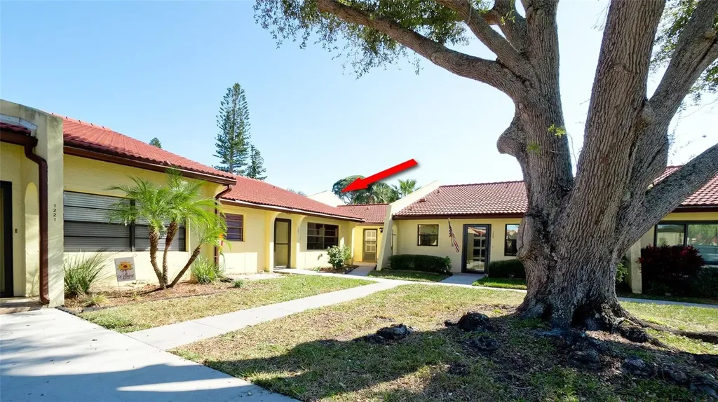 1225 56th Street W Bradenton FL 34209
