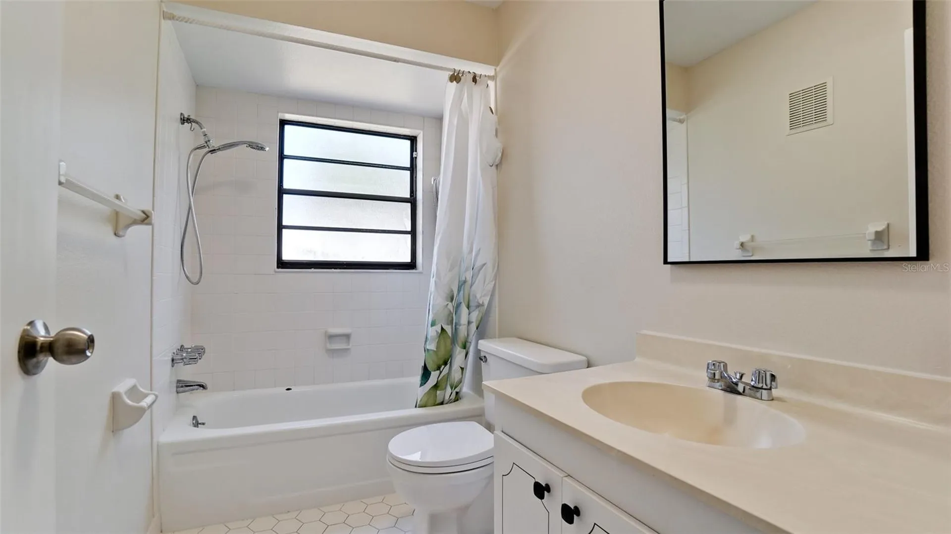 1225 56th Street W Bradenton FL 34209