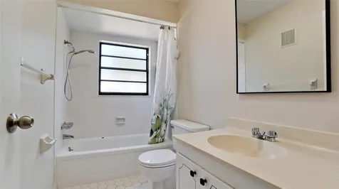 1225 56th Street W Bradenton FL 34209