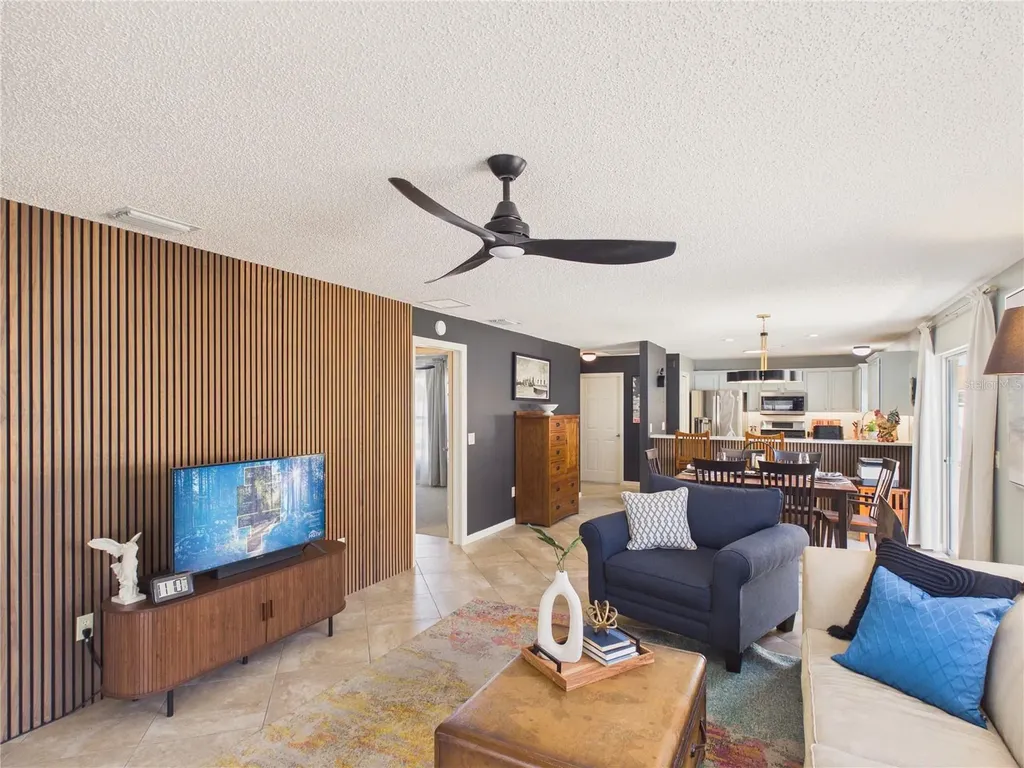 1935 Mcconnells Avenue The Villages FL 32162