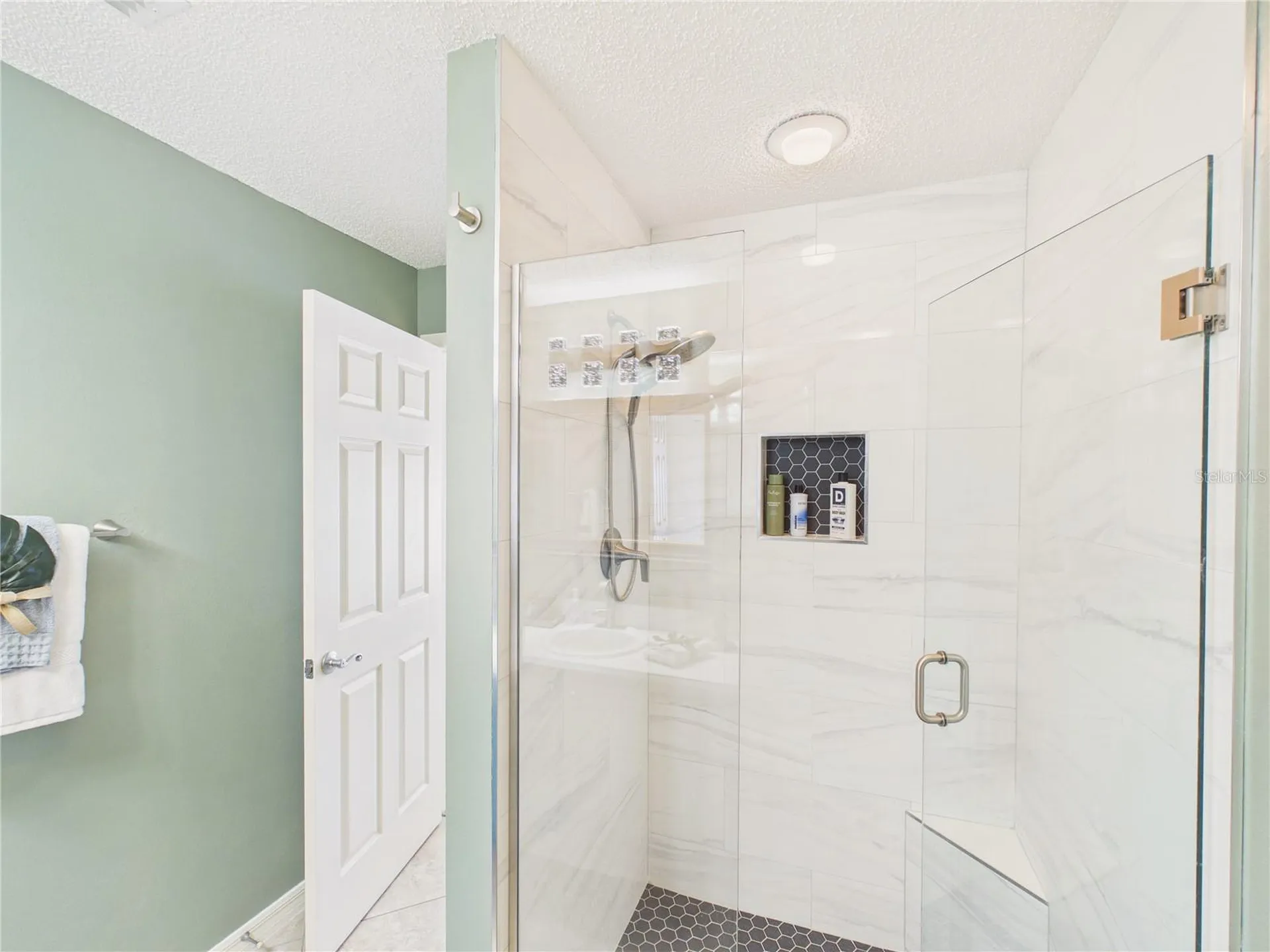 1935 Mcconnells Avenue The Villages FL 32162