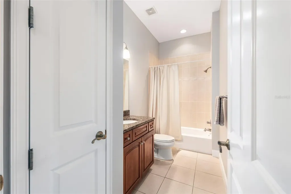 1015 SE 46th Street Ocala FL 34480
