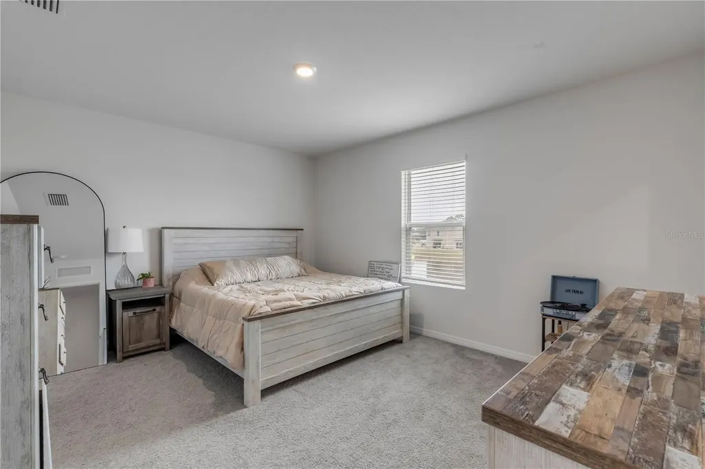 2724 Silver Canoe Drive Edgewater FL 32141