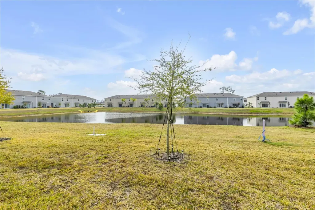 2724 Silver Canoe Drive Edgewater FL 32141