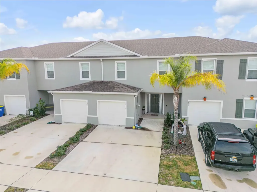 2724 Silver Canoe Drive Edgewater FL 32141