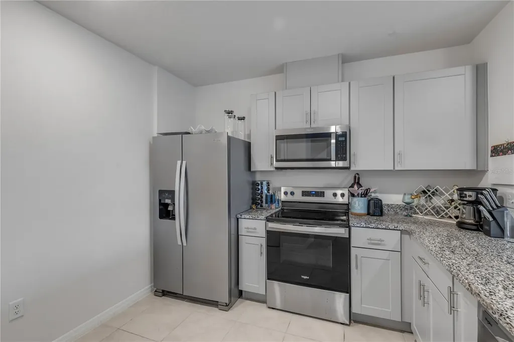 2724 Silver Canoe Drive Edgewater FL 32141